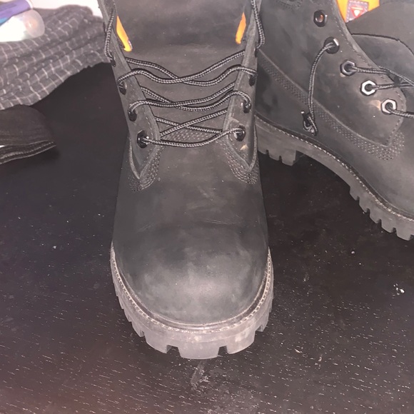 BLACK TIMBERLAND WINTER BOOTS - Picture 3 of 17